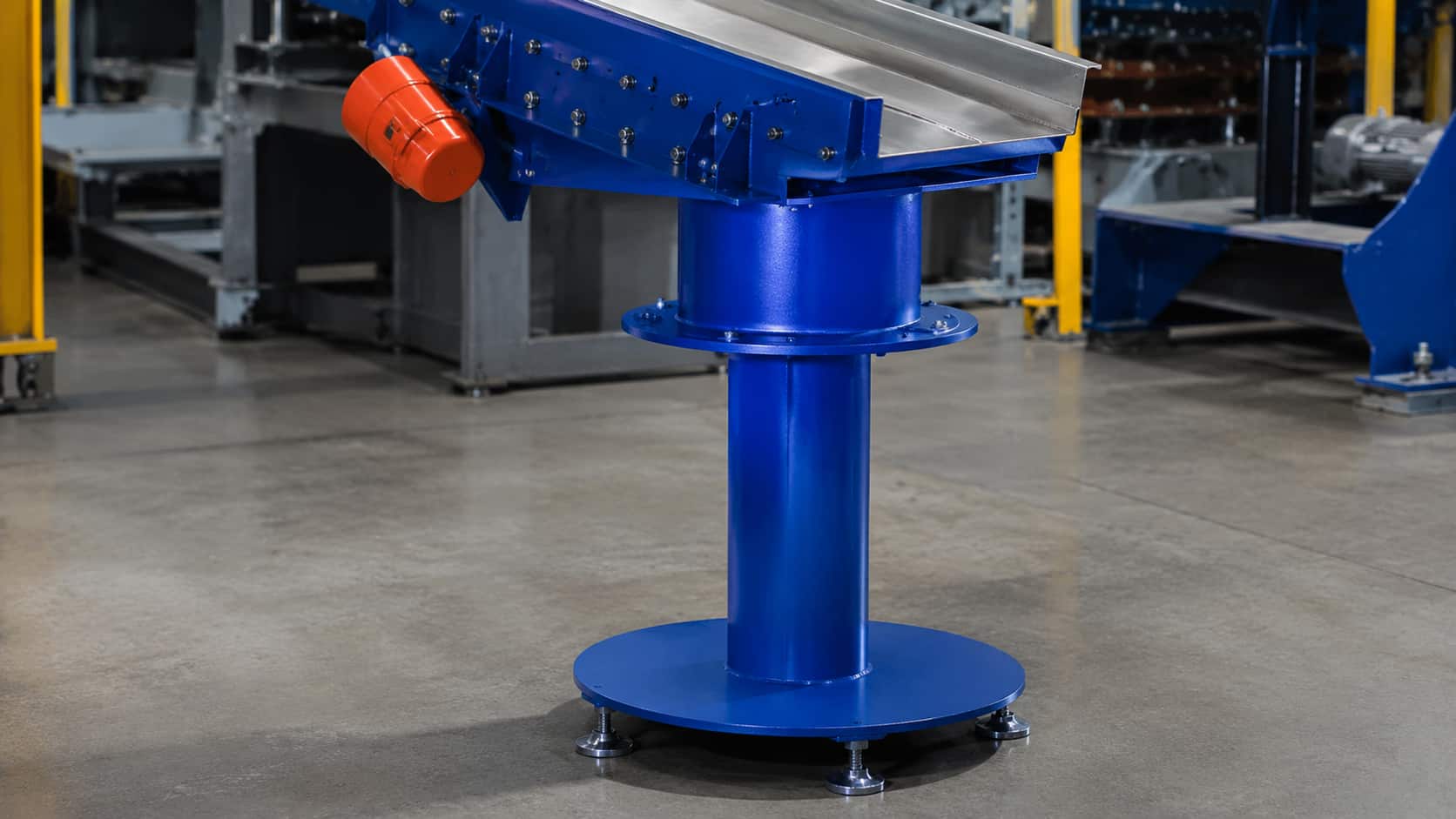 Como o pedestal industrial melhora a estabilidade de equipamentos vibratórios